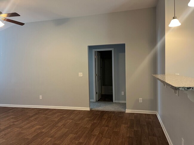 Building Photo - Charming 3/2 Home in Boiling Springs!