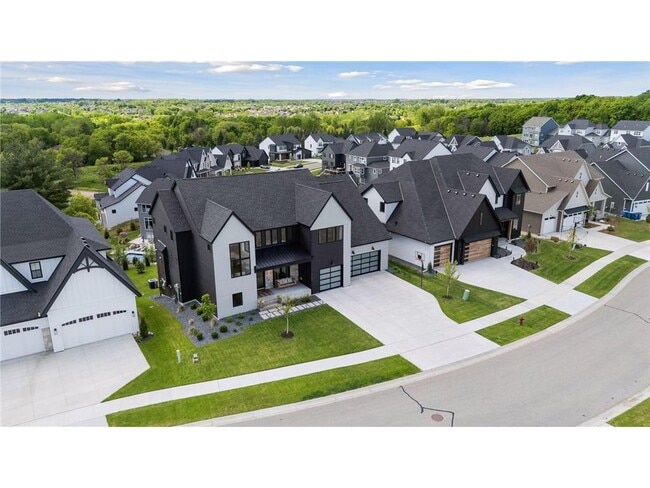 Building Photo - 6297 Yuma Ln N