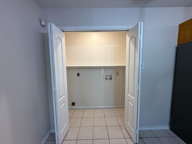 Building Photo - 506 Shiloh Dr