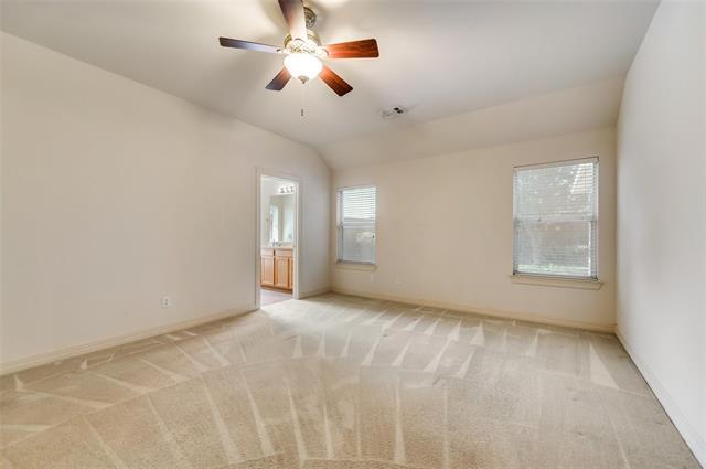 Building Photo - 2903 Holly Ln