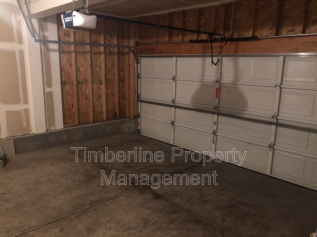 Building Photo - 2305 Reed Grass Way