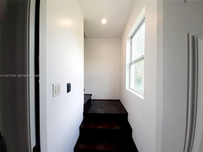 Building Photo - 13755 SW 20th St