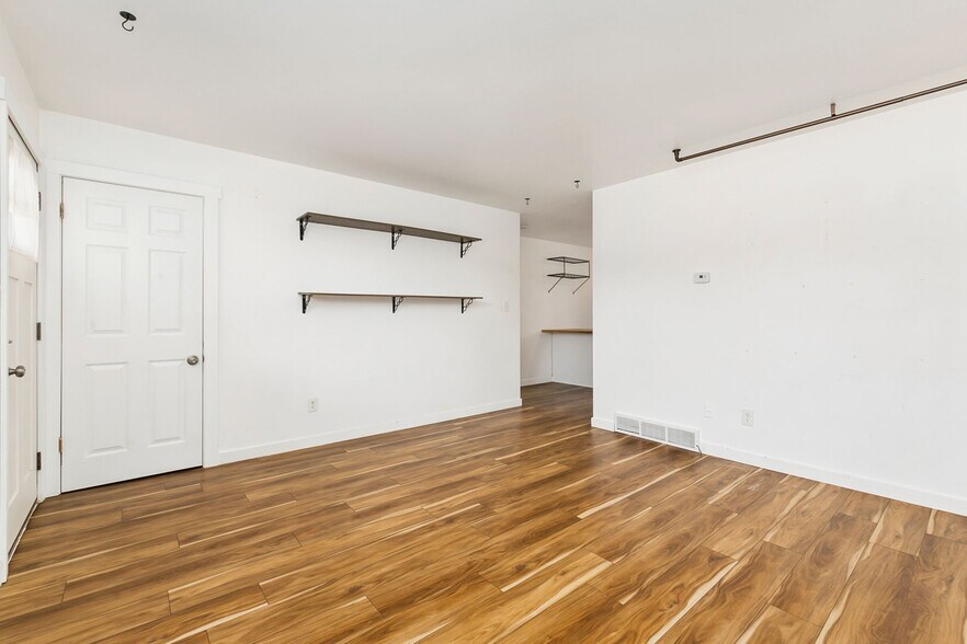 Building Photo - 4041 Goodell Ln
