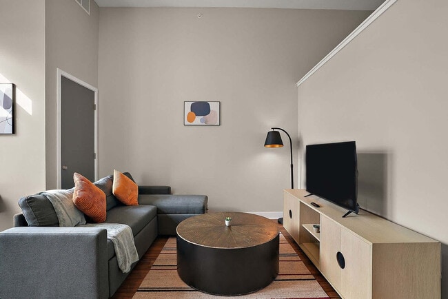 Building Photo - 1410 Nicollet Ave