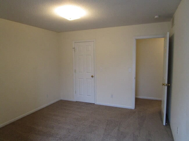 Building Photo - 4404 W Jeana Ct