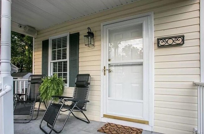 Building Photo - 1107 Sumpter St