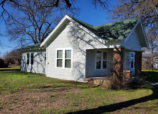 Building Photo - Cottage in Cresson