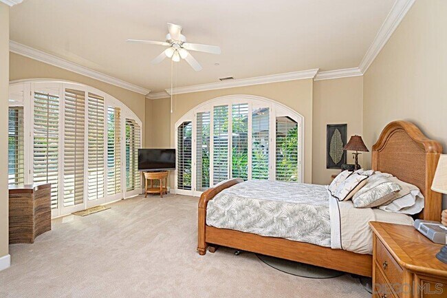Building Photo - 16210 Via Cazadero