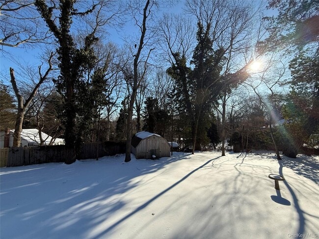 Building Photo - 6 Bayberry Ln