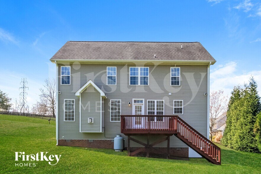 Building Photo - 4012 Ballard Farm Rd