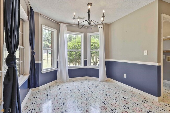 Building Photo - 100 Riverside Walk