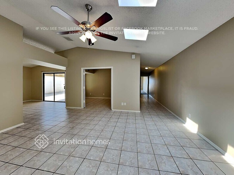 Building Photo - 11134 N 82nd Ln