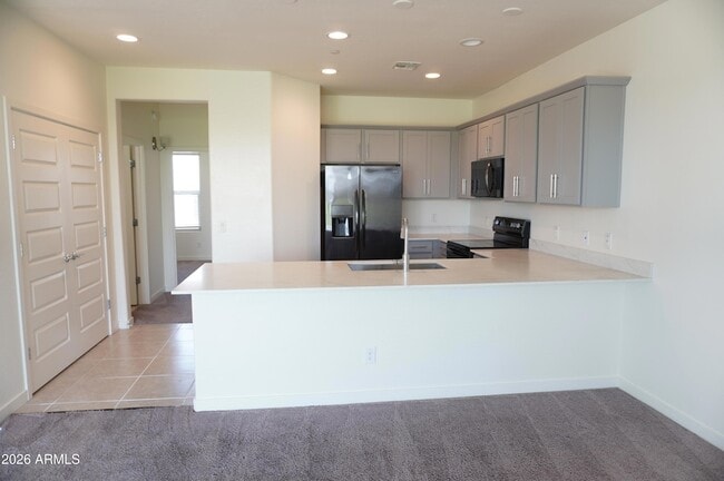 Building Photo - 4061 E Pony Ln