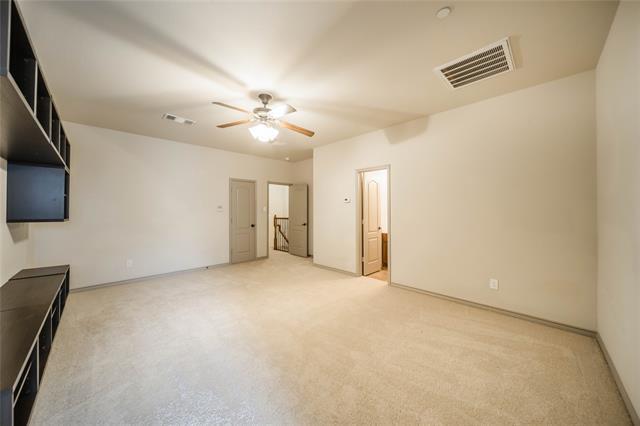 Building Photo - 2813 Sheridan Dr