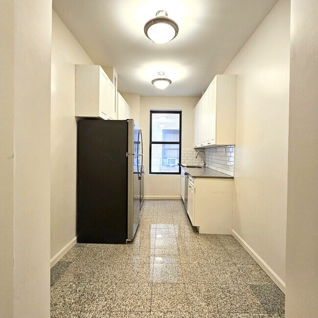 Floorplan - 664 West 163rd Street