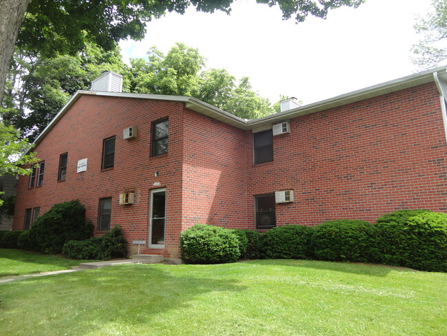 Primary Photo - 604 S Fell Ave