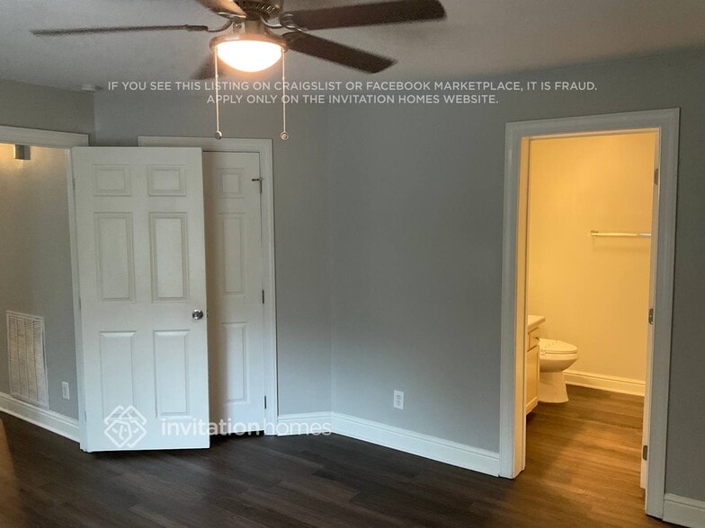 Building Photo - 5217 Milhaven Ln