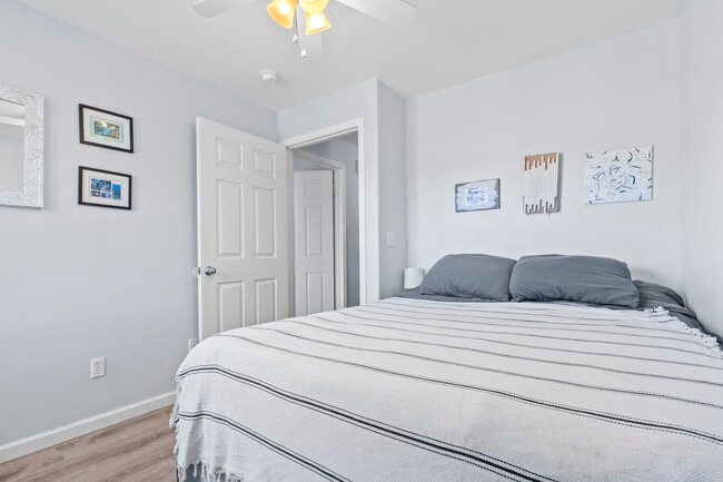 Building Photo - 94-510-510 Lumiaina St