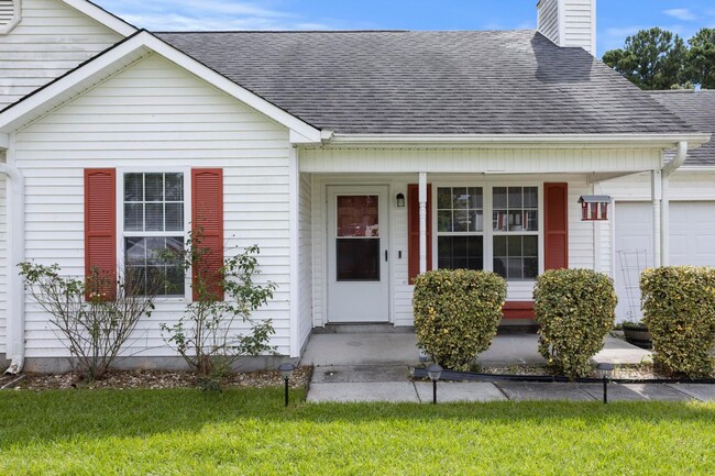 Primary Photo - 3 bedroom with garage available in June!