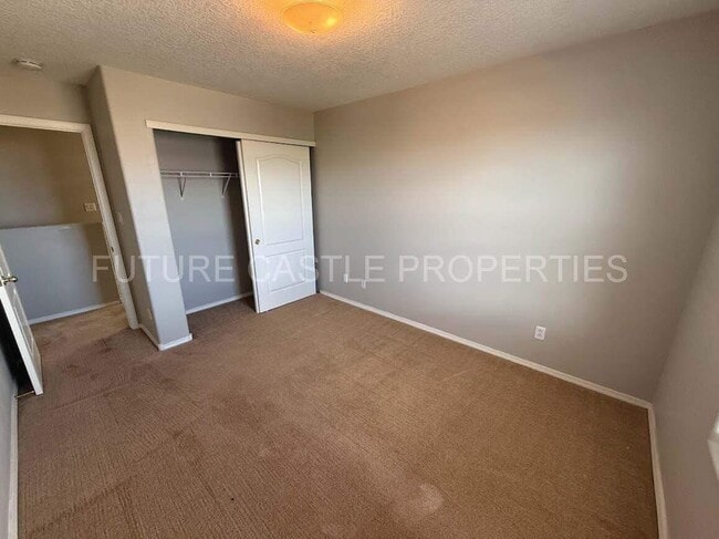 Building Photo - 11108 Fiesta Park St NW