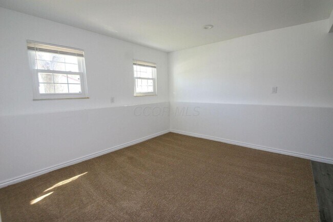 Building Photo - 1080 Arapaho Ave