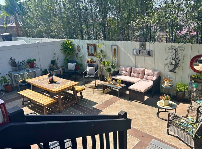 Building Photo - 4120 Third Ave