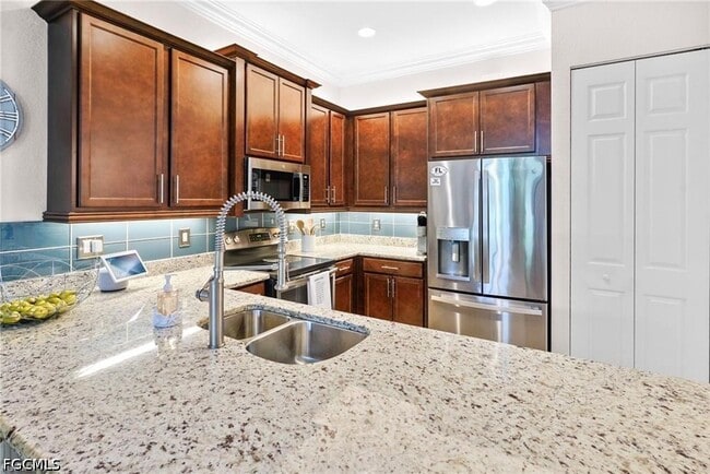 Building Photo - 12016 Five Waters Cir
