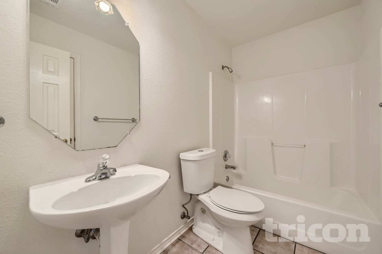 Building Photo - 5933 Sagebrush Trail