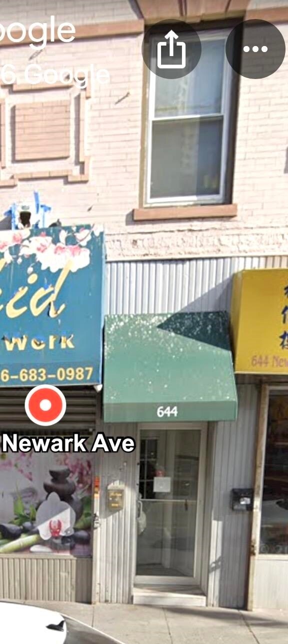 Building Photo - 644 Newark Ave