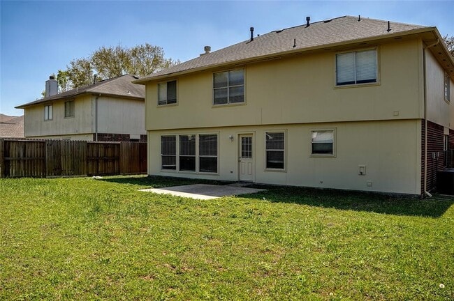 Building Photo - 19946 Mason Creek Dr