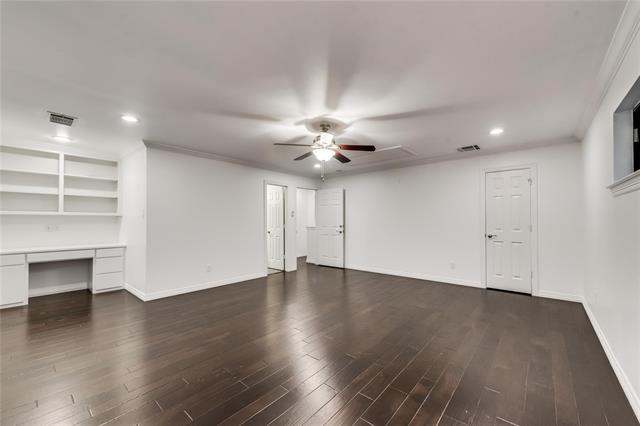 Building Photo - 9522 Hilldale Dr