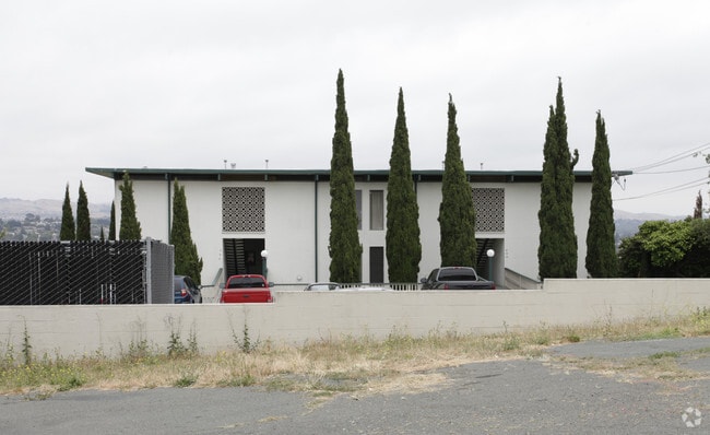 Building Photo - 50 Frey Pl