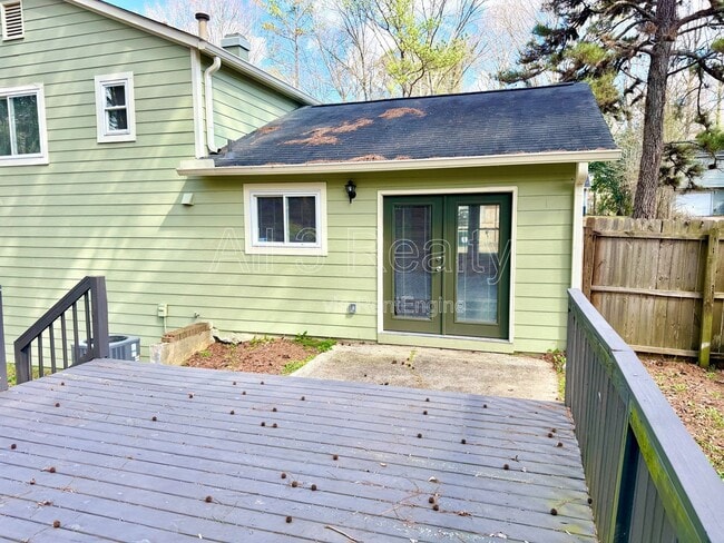 Building Photo - 3237 Brisbane Way