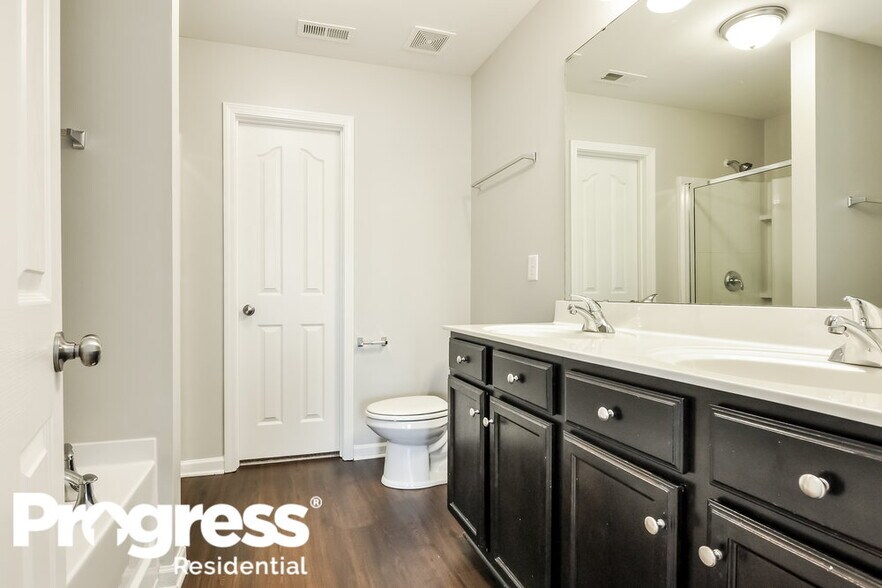 Building Photo - 5004 Bee Balm Ct