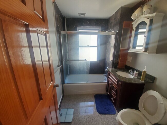 Building Photo - 2BD 2 Bath With Loft in Cambridge Central ...