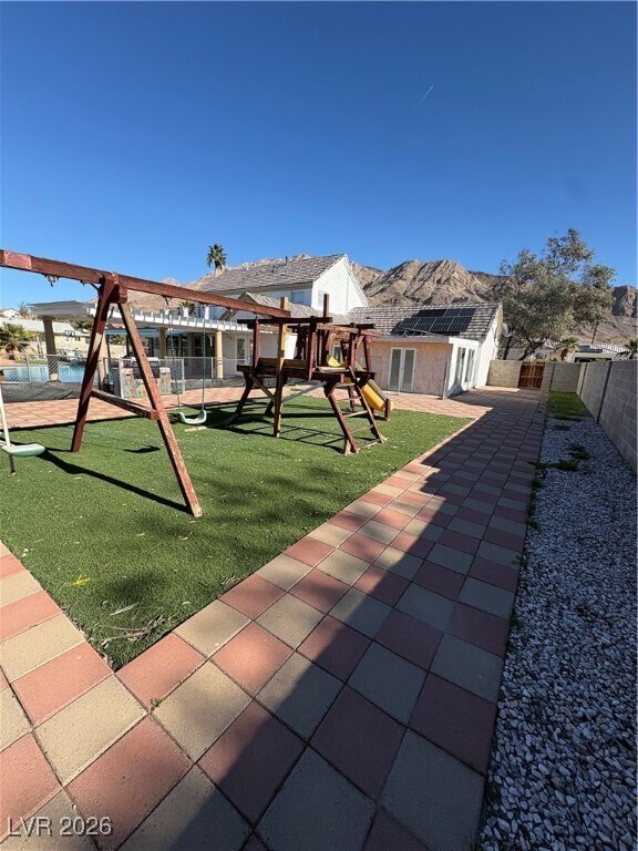 Building Photo - 71 Whitewind Ln