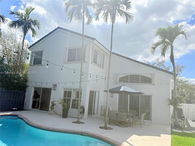 Building Photo - 4021 SW 153rd Ave