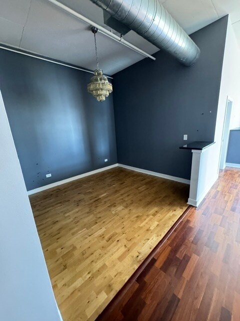 Building Photo - 740 W Fulton St