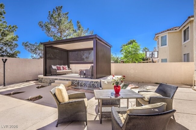 Building Photo - 11072 Pentland Downs St