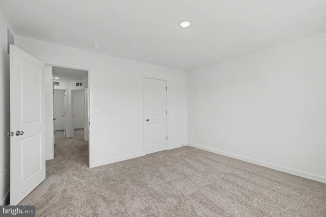 Building Photo - 36110 Wilderness Shores Way