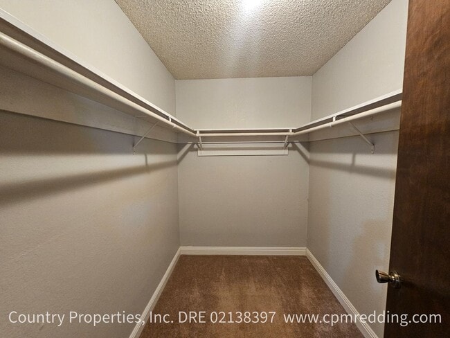 Building Photo - 12183 Dry Creek Rd