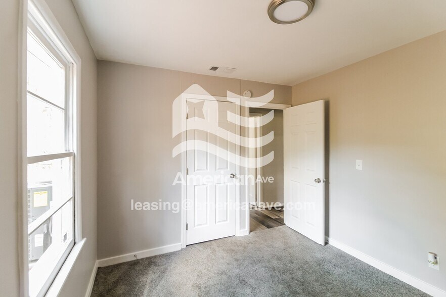 Building Photo - 1548 Buford Ave