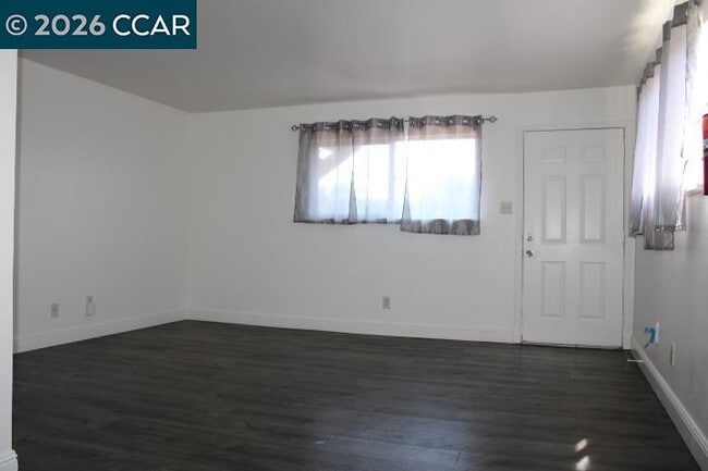 Building Photo - 3800 Waller Ave