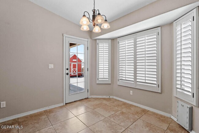 Building Photo - 7000 Long Meadow Dr