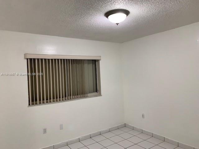 Building Photo - 2775 W 61st St