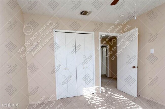 Building Photo - 2204 Silver Spur Dr