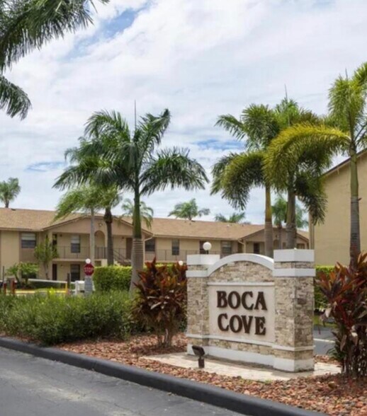 Gated community comes with a clicker and a passcode to your apartment that caused directly to you - 9521 Boca Cove Cir