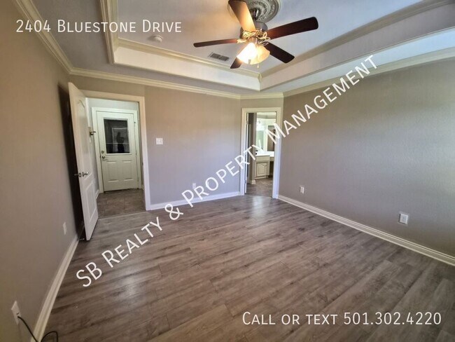 Building Photo - 2404 Bluestone Dr