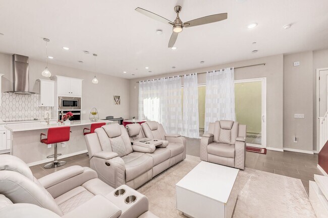 Building Photo - Gorgeous Rental Home in Chandler