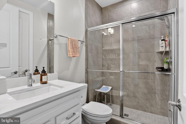 Building Photo - 41922 Spring Air Dr